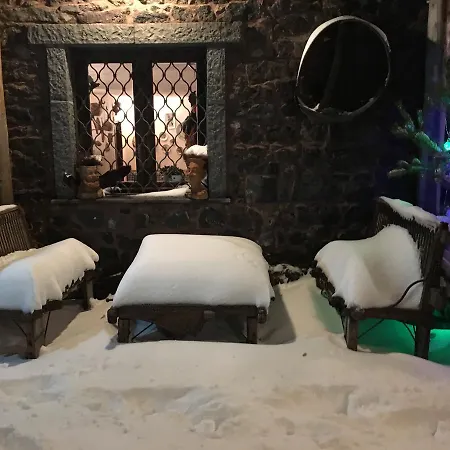 Il Frutteto Di Efesto Farm stay